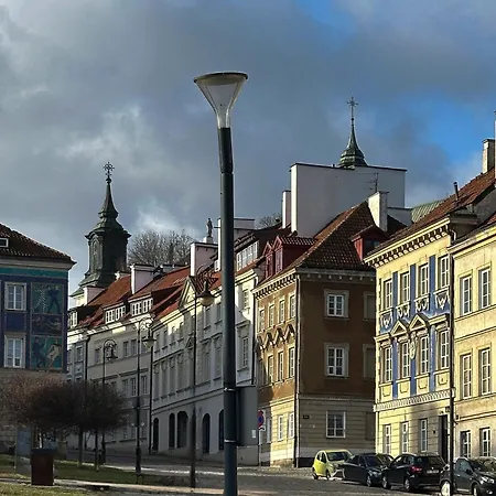 Apartment Tranquil Old Town Retreat Warsaw