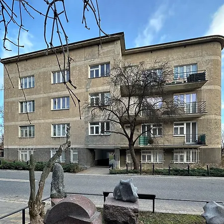 Apartment Tranquil Old Town Retreat Warsaw