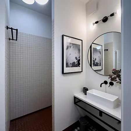 Apartment Tranquil Old Town Retreat *